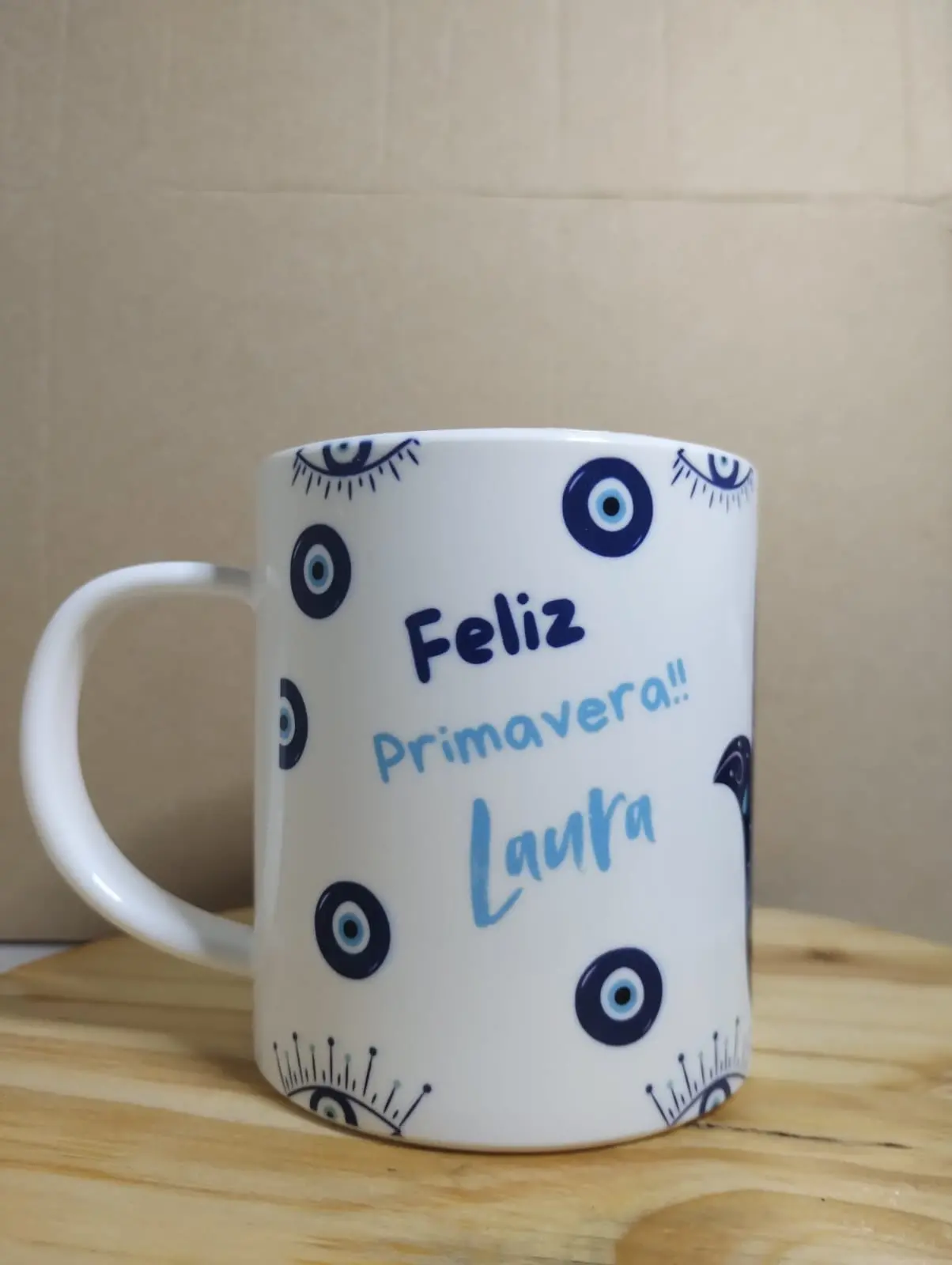 taza-personalizada-laura